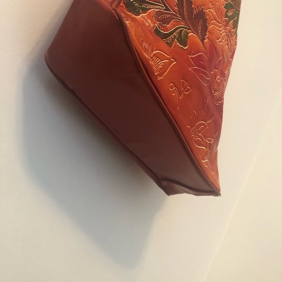 Gorgeous Vtg Women’s Tooled Leather & Vinyl Lotus Flower Hobo Handbag 70s Floral - Picture 9 of 10